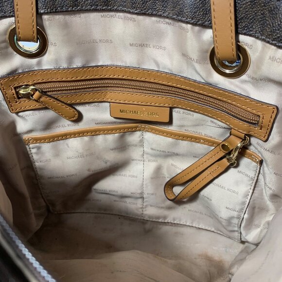 Michael Kors Brown Signature Coated Canvas Jet Set East/West Tote w/ Bag Charm - Picture 13 of 16